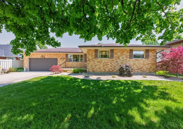 Homes for sale in Fairfield, OH | 4540 Cavalier Ct, Fairfield, OH 45014 | MLS# 1879781