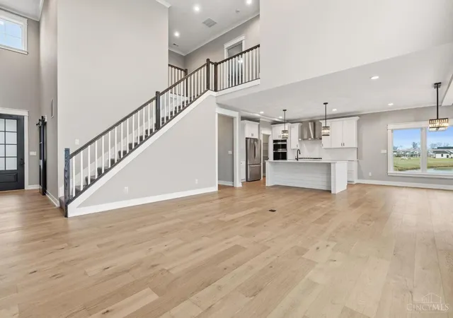Photo 3 of Single family home for sale at 2729 Beal Rd, Franklin, OH 45005 | MLS# 1878388 | Listing updated on 2026-05-22