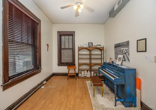 Homes for sale in Cincinnati, OH | 923 Bank St, Cincinnati, OH 45214 | MLS# 1880035