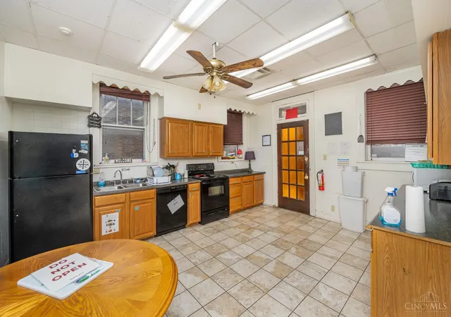 Homes for sale in Cincinnati, OH | 923 Bank St, Cincinnati, OH 45214 | MLS# 1880035