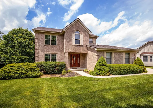 Homes for sale in Cincinnati, OH | 7757 Austin Ridge Dr, Cincinnati, OH 45247 | MLS# 1880052