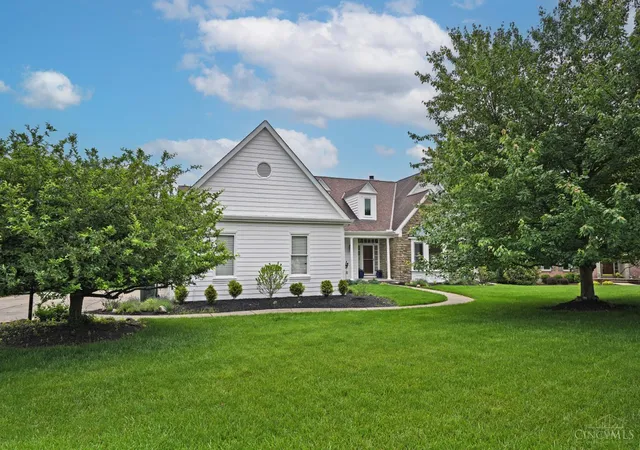 Homes for sale in Anderson Twp, OH | 3130 Wolf Run Ct, Anderson Twp, OH 45244 | MLS# 1880134