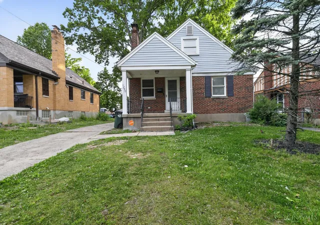 2nd image of 1290 Norman Ave, North College Hill, OH 45231 | MLS# 1878755