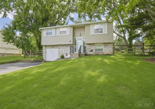 Homes for sale in Union Twp, OH | 4601 Shephard Rd, Union Twp, OH 45103 | MLS# 1880299
