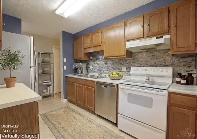 Homes for sale in Union Twp, OH | 4601 Shephard Rd, Union Twp, OH 45103 | MLS# 1880299