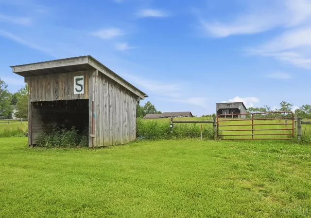 Homes for sale in Madison Twp, OH | 4852 Eck Rd, Madison Twp, OH 45042 | MLS# 1880358