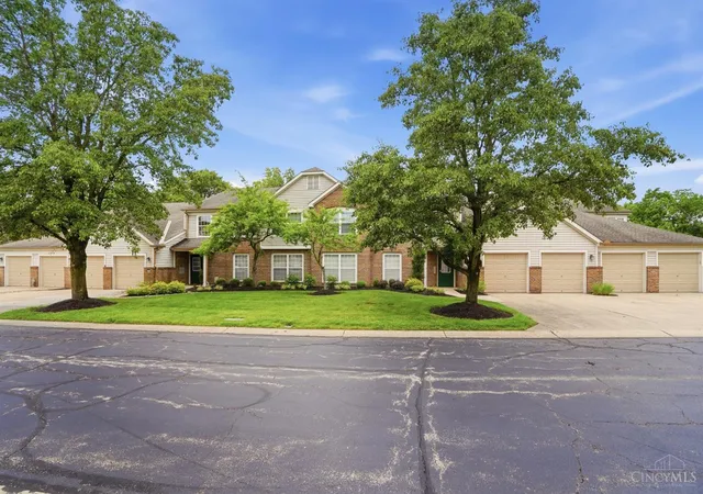 Homes for sale in Mason, OH | 4320 Crystal Ct #202, Mason, OH 45040 | MLS# 1880174