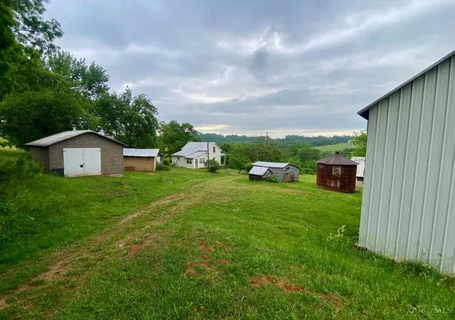 Homes for sale in West Union, OH | 2195 Pumpkin Ridge Rd, West Union, OH 45693 | MLS# 1880576