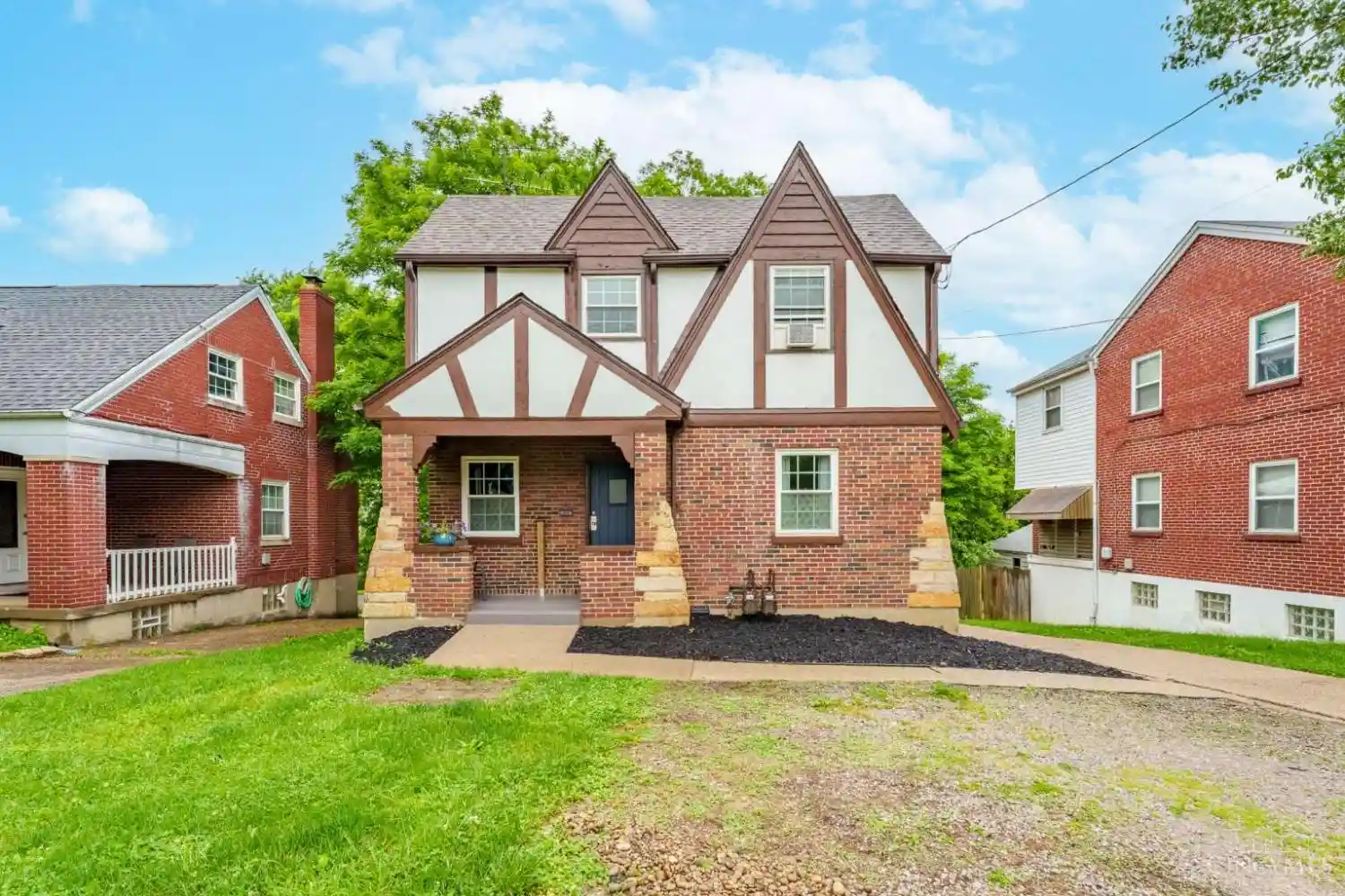 Listing Photo 1 - Condo for sale in 5612 Colerain Ave located at 5612 Colerain Ave, Cincinnati, OH 45239 - Unit 5612 Colerain Ave