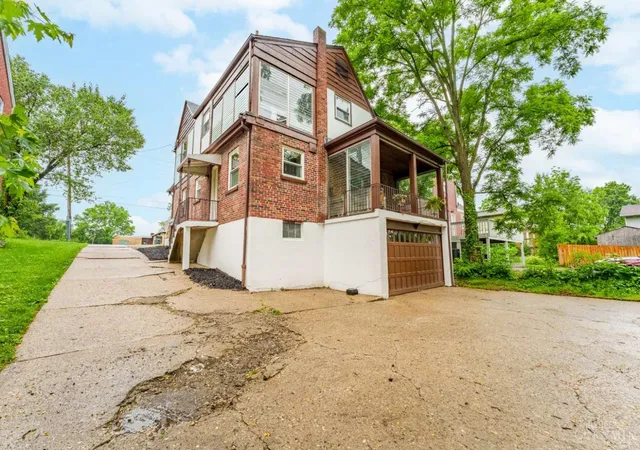Listing Photo 4 - Condo for sale in building located at 5612 Colerain Ave, Cincinnati, OH 45239
