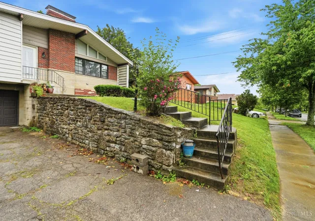 Homes for sale in Cincinnati, OH | 8084 Stillwell Rd, Cincinnati, OH 45237 | MLS# 1878934