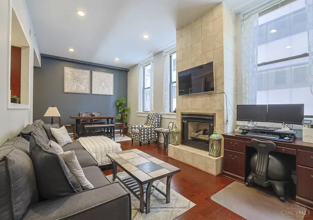 Photo 4 of Condo for sale at 26 E 6th Street #504, Cincinnati, OH 45202 | MLS# 1880565 | Listing updated on 2026-05-29