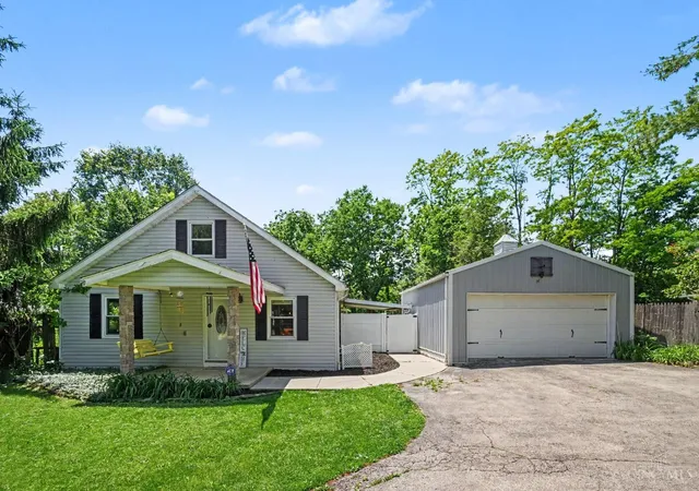 Homes for sale in Madison Twp, OH | 2381 Middletown Eaton Rd, Madison Twp, OH 45042 | MLS# 1880755