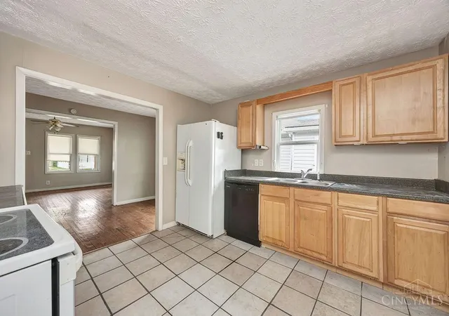 2nd image of 3120 Illinois Ave, Middletown, OH 45042 | MLS# 1880540