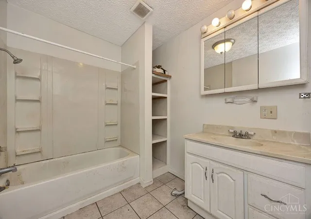4th image of 3120 Illinois Ave, Middletown, OH 45042 | MLS# 1880540