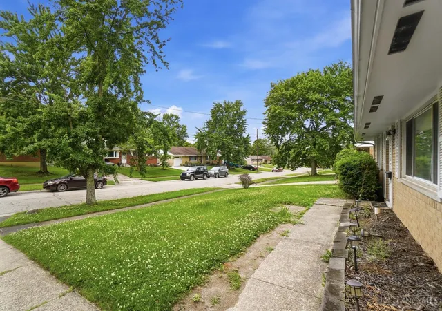 Photo 4 of Single family home for sale at 942 Goodhue Cir, Forest Park, OH 45250 | MLS# 1880775 | Listing updated on 2026-08-31