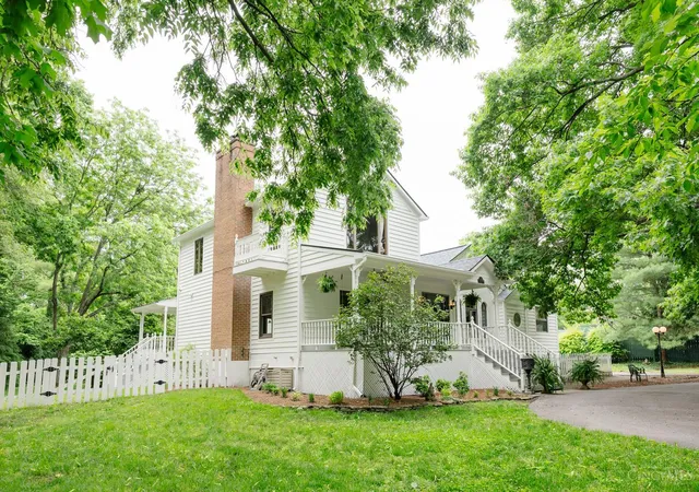 3rd image of 317 Given Rd, Terrace Park, OH 45174 | MLS# 1880740