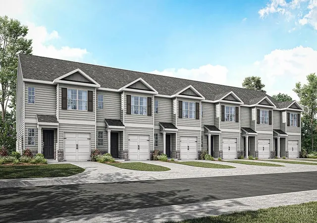 Townhouse for sale at 10395 Mae Ct, Colerain Twp, OH 45251 | MLS# 1880826
