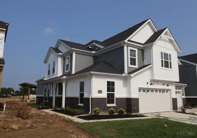 Photo 2 of Single family home for sale at 7951 Monet Dr #044, Mason, OH 45040 | MLS# 1880827 | Listing updated on 2026-09-14
