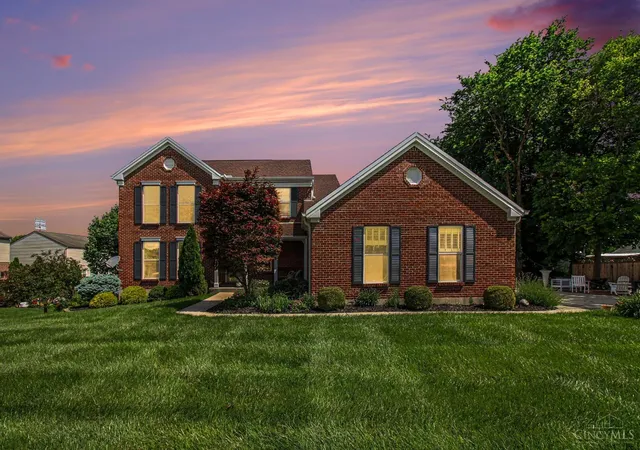 Homes for sale in Delhi Twp, OH | 300 Katiebud Dr, Delhi Twp, OH 45238 | MLS# 1880520