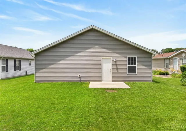 4th image of 605 Diamond Loop, Middletown, OH 45044 | MLS# 1880869