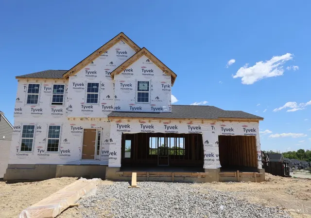 1st image of 5704 Irwin Dr #105, Green Twp, OH 45248 | MLS# 1880930