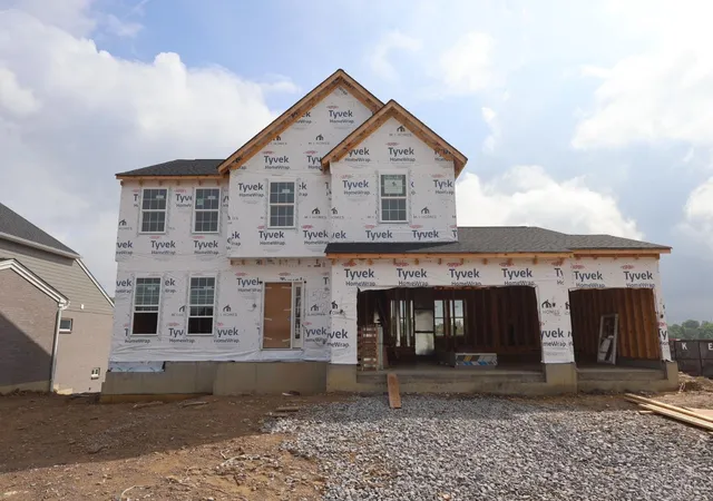 2nd image of 5704 Irwin Dr #105, Green Twp, OH 45248 | MLS# 1880930