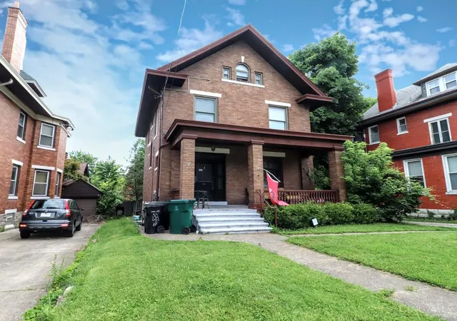 Homes for sale in Cincinnati, OH | 3272 Jefferson Ave, Cincinnati, OH 45220 | MLS# 1881002