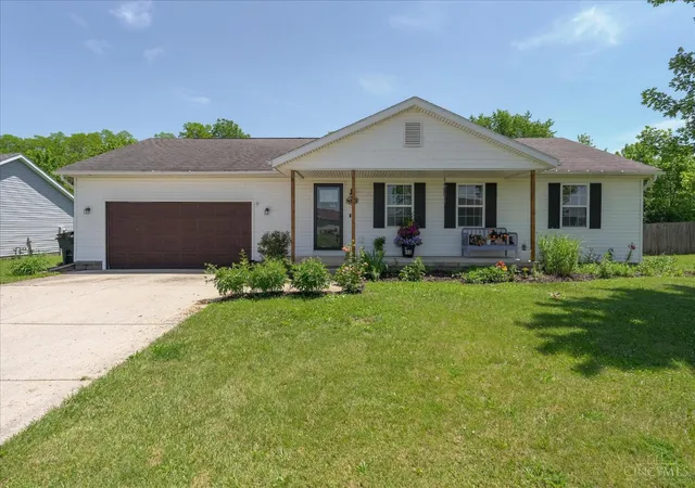 Homes for sale in Washington Court Hous, OH | 895 Riverbirch Rd, Washington Court Hous, OH 43160 | MLS# 1880798