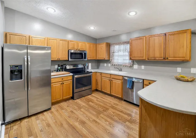 Homes for sale in Goshen Twp, OH | 5209 Woodtop Dr, Goshen Twp, OH 45140 | MLS# 1880603