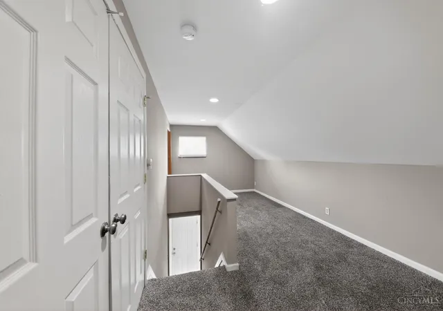 Photo 6 of Single family home for sale at 1600 Western Hills Ln, Cincinnati, OH 45238 | MLS# 1880157 | Listing updated on 2026-10-09