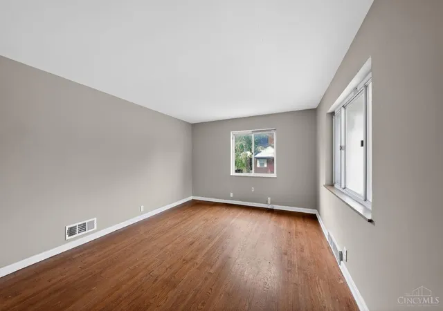 5th image of 1600 Western Hills, Cincinnati, OH 45238 | MLS# 1880157