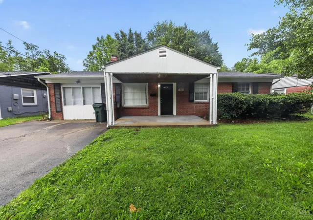 Homes for sale in Colerain Twp, OH | 3339 Niagara St, Colerain Twp, OH 45251 | MLS# 1880396