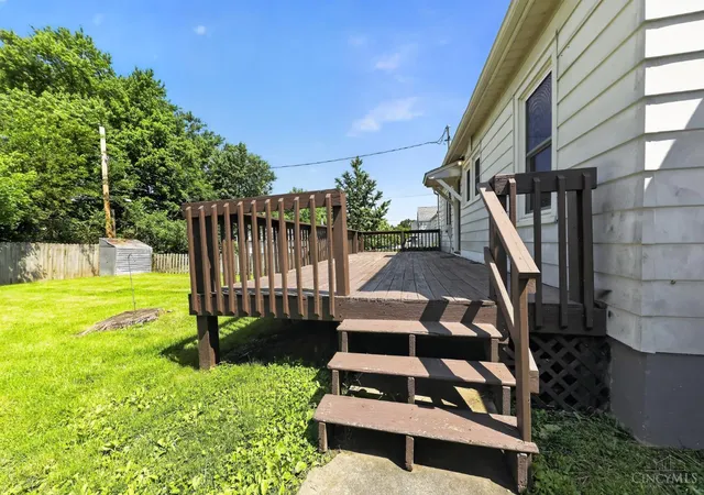 Homes for sale in Hamilton, OH | 23 Verlyn Ave, Hamilton, OH 45013 | MLS# 1879389