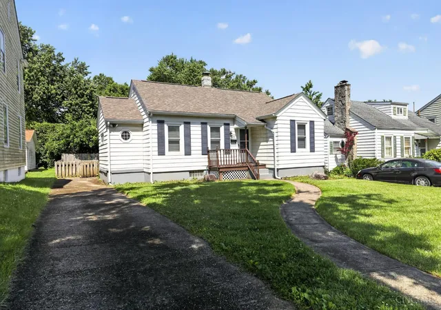 Homes for sale in Hamilton, OH | 23 Verlyn Ave, Hamilton, OH 45013 | MLS# 1879389