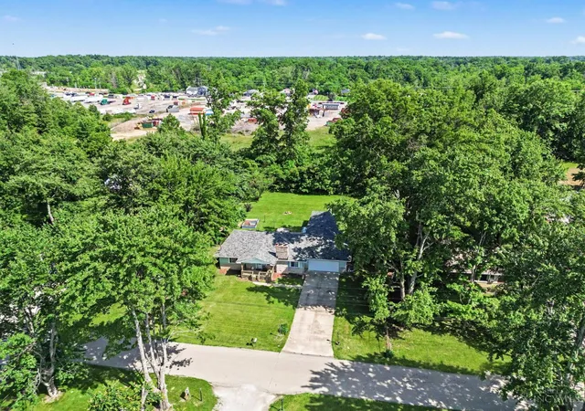 Homes for sale in Goshen Twp, OH | 1393 Stella Dr, Goshen Twp, OH 45140 | MLS# 1881187