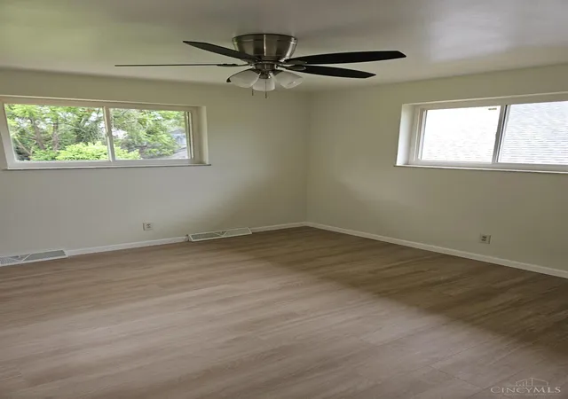 4th image of 5338 Foley Rd, Cincinnati, OH 45238 | MLS# 1881026