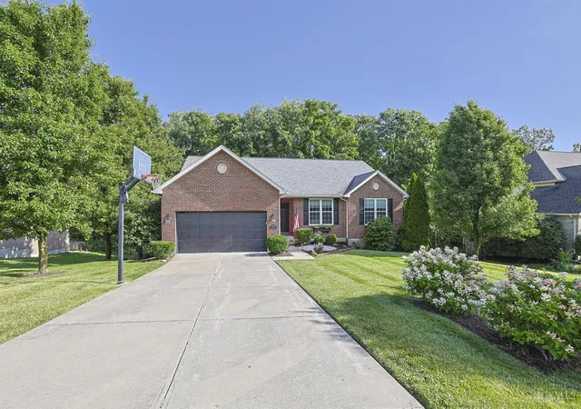 Homes for sale in Liberty Twp, OH | 6466 Winding Oaks Dr, Liberty Twp, OH 45044 | MLS# 1881108