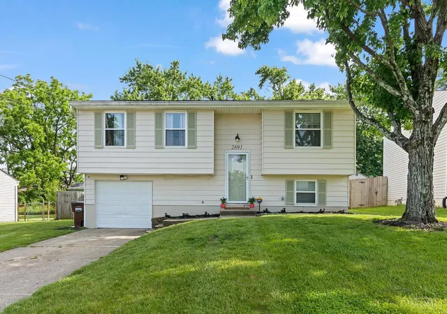 Homes for sale in Colerain Twp, OH | 2891 Butterwick Dr, Colerain Twp, OH 45251 | MLS# 1881344