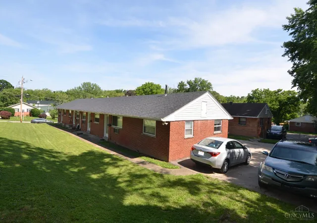 Homes for sale in Madeira, OH | 7205 Longfield Dr, Madeira, OH 45243 | MLS# 1881382