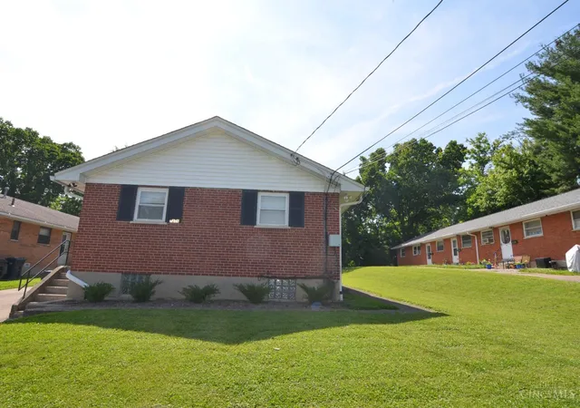 Homes for sale in Madeira, OH | 7205 Longfield Dr, Madeira, OH 45243