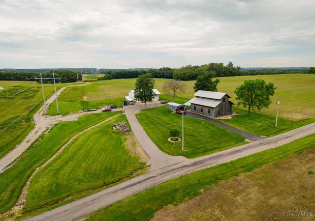 Homes for sale in Hillsboro, OH | 4971 Mt Washington Rd, Hillsboro, OH 45133 | MLS# 1881318