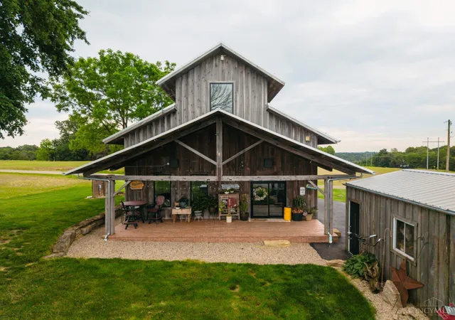 Photo 3 of Single family home for sale at 4971 Mt Washington Rd, Hillsboro, OH 45133 | MLS# 1881318 | Listing updated on 2026-06-18