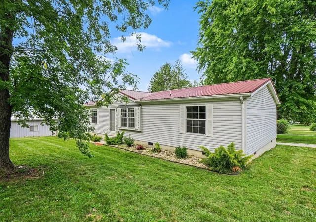 Homes for sale in Hillsboro, OH | 6657 Wizard Of Oz Wy, Hillsboro, OH 45133 | MLS# 1881303