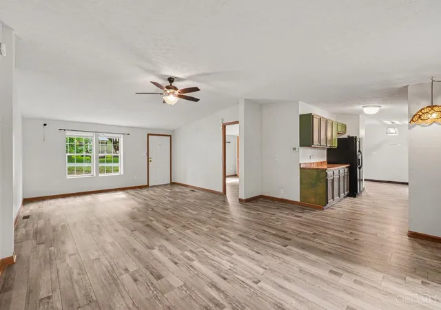Homes for sale in Hillsboro, OH | 6657 Wizard Of Oz Wy, Hillsboro, OH 45133 | MLS# 1881303