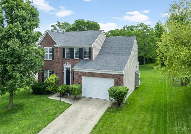 Homes for sale in Liberty Twp, OH | 5692 Woodmansee Wy, Liberty Twp, OH 45011 | MLS# 1881501