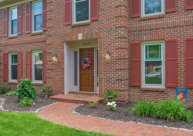 Homes for sale in Symmes Twp, OH | 10275 Stablehand Dr, Symmes Twp, OH 45242 | MLS# 1881351