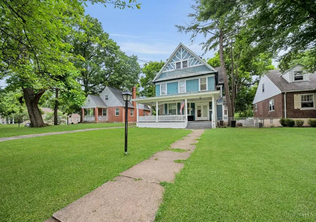 Homes for sale in Cincinnati, OH | 3309 Epworth Ave, Cincinnati, OH 45211 | MLS# 1881286
