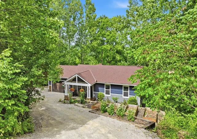 Homes for sale in Salem Twp, OH | 7682 Woodward Claypool Rd, Salem Twp, OH 45152 | MLS# 1881555