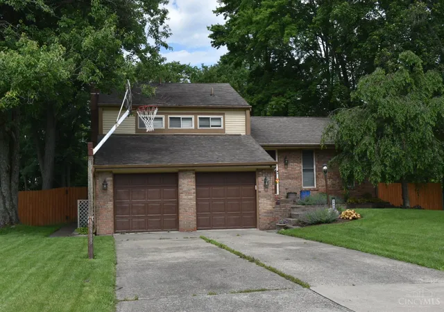 Homes for sale in Milford, OH | 5803 Mount Vernon Dr, Milford, OH 45150 | MLS# 1881603